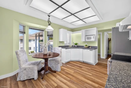 Breakfast Nook Photo of 234 7156 121 Street Street, Surrey, BC