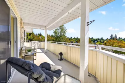 Loft / Bonus Room Photo of 234 7156 121 Street Street, Surrey, BC