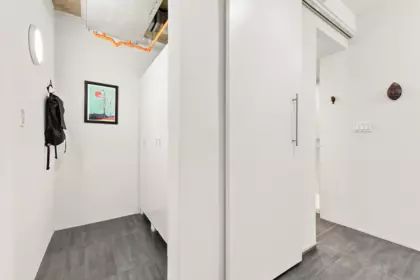 Powder Room Photo of 308 1275 Hamilton Street, Vancouver, BC