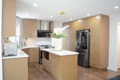 Breakfast Nook Photo of 14218 86b Avenue, Surrey, BC