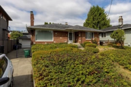 911 Sperling Avenue, Burnaby, BC