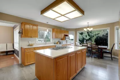Kitchen Island Photo of 9312 163 Street, Surrey, BC