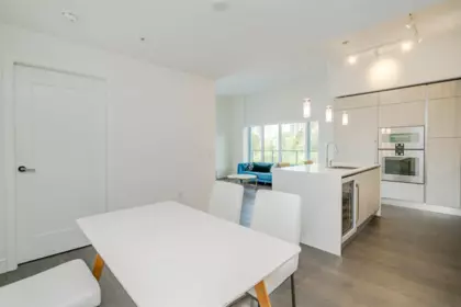 Breakfast Nook Photo of 602 477 W 59th Avenue, Vancouver, BC