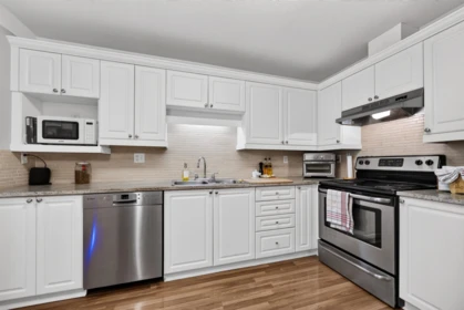 Kitchen Island Photo of 232 8068 120a Street, Surrey, BC