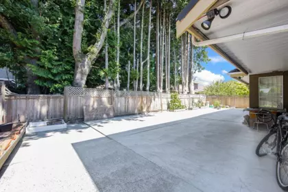 Breakfast Nook Photo of 8131 Pigott Road, Richmond, BC