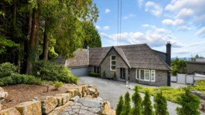4785 Estevan Place, West Vancouver, BC
