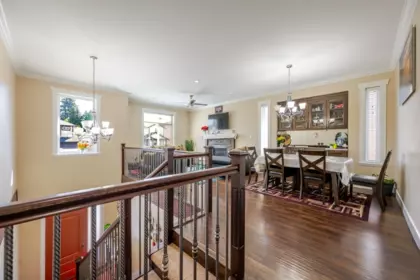 Kitchen Photo of 3423 Hazelwood Place, Abbotsford, BC