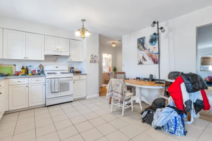 Breakfast Nook Photo of 5755 Dumfries Street, Vancouver, BC