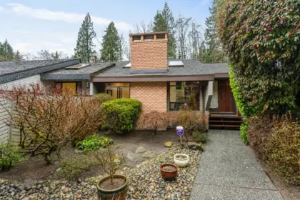 5639 White Pine Lane, North Vancouver, BC, North Vancouver — Single Family Residence for sale