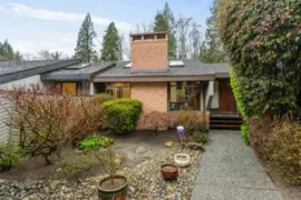 5639 White Pine Lane, North Vancouver, BC