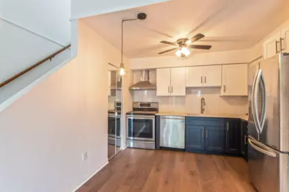 Pantry Photo of 202 836 Twelfth Street, New Westminster, BC