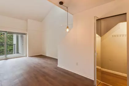 Primary Bedroom Photo of 202 836 Twelfth Street, New Westminster, BC