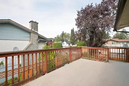 Front Yard Photo of 7567 114 Street, Delta, BC