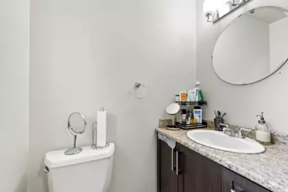 Powder Room Photo of 7567 114 Street, Delta, BC
