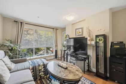 Breakfast Nook Photo of 314 9979 140 Street, Surrey, BC