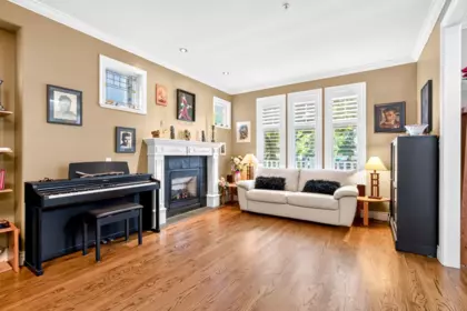 Breakfast Nook Photo of 2985 W 16th Avenue, Vancouver, BC