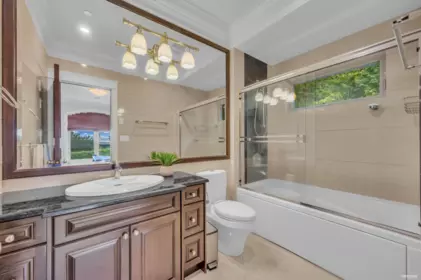 Hallway Photo of 2769 W 49th Avenue, Vancouver, BC
