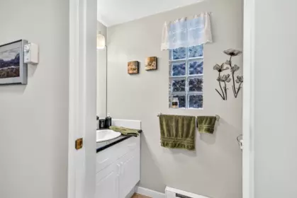 Office / Den Photo of 126 5711 Ebbtide Street, Sechelt, BC