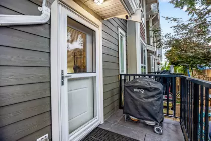 Hallway Photo of 16 9989 240a Street, Maple Ridge, BC