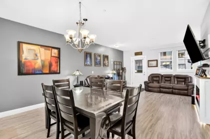 Kitchen Island Photo of 16 9989 240a Street, Maple Ridge, BC