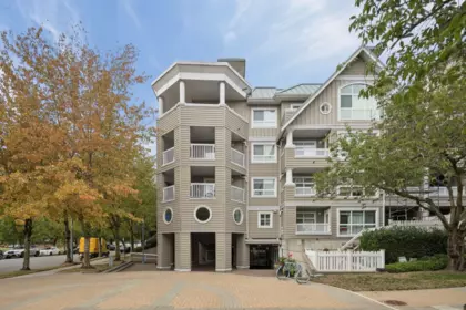 323 5900 Dover Crescent, Richmond, BC, Richmond — Apartment/Condo for sale
