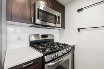 319 4818 Eldorado Mews, Vancouver, BC, Vancouver — Apartment/Condo for sale