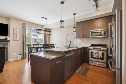 Loft / Bonus Room Photo of 303 6077 London Road, Richmond, BC