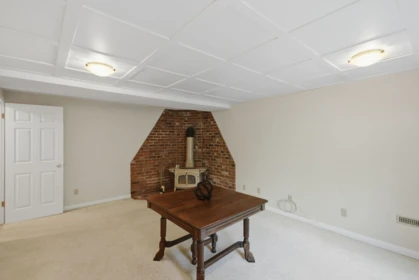 Hot Tub / Spa Photo of 10461 Main Street, Delta, BC