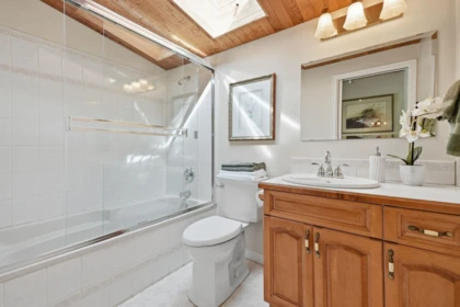 Kitchen Photo of 10461 Main Street, Delta, BC