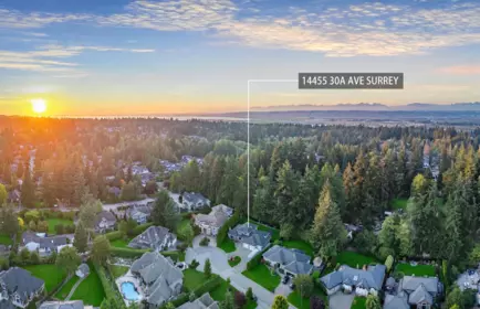 Community Amenities Photo (Clubhouse) of 14455 30a Avenue, Surrey, BC
