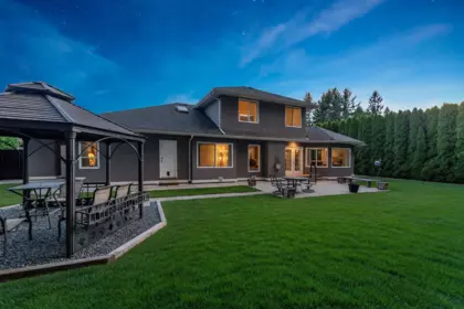 Garden / Landscaping Photo of 14455 30a Avenue, Surrey, BC
