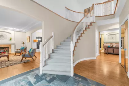 Staircase Photo of 14455 30a Avenue, Surrey, BC