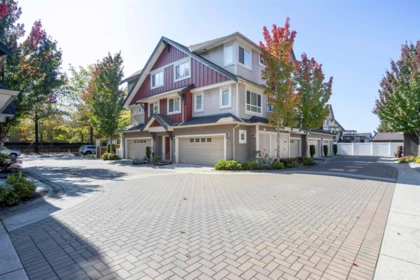 37 11393 Steveston Highway, Richmond, BC, Richmond — Townhouse for sale