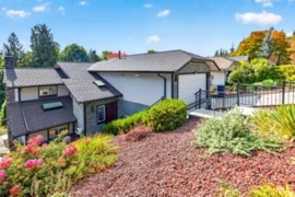 647 Thurston Close, Port Moody, BC