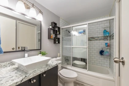 112 6105 Kingsway, Burnaby, BC, Burnaby — Apartment/Condo for sale
