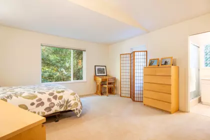 Walk-In Closet Photo of 75 Larson Road, Gibsons, BC