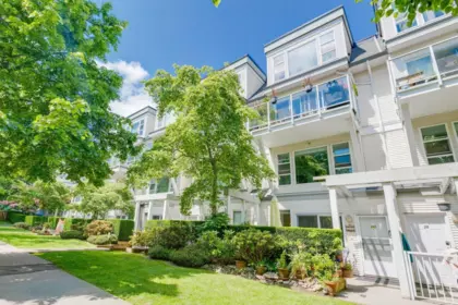 26 2723 E Kent North Avenue, Vancouver, BC, Vancouver — Townhouse for sale