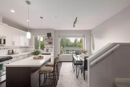 Kitchen Island Photo of 11 23986 104 Avenue, Maple Ridge, BC