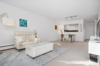 111 2101 Mcmullen Avenue, Vancouver, BC, Vancouver — Apartment/Condo for sale