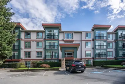 207 33485 South Fraser Way, Abbotsford, BC, Abbotsford — Apartment/Condo for sale