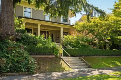 330 W 14th Avenue, Vancouver, BC, Vancouver — Townhouse for sale
